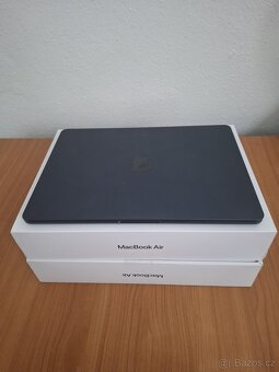 Macbook Air 13 palců M2 chip 8 GB RAM 256 SSD - 7