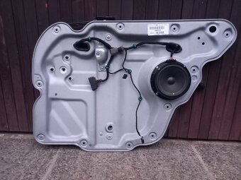 Vw Touran - stahovačky elektrické 4x - 7