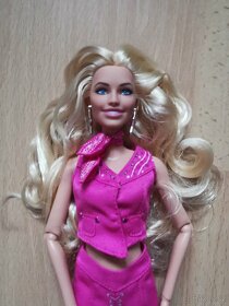 Barbie The Movie Margot Robbie ve westernovém filmovém overa - 7