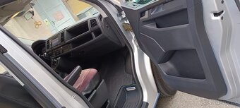Volkswagen Caravelle, 8 míst T6 sleva - 7