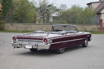 Ford Galaxie 500XL - 7