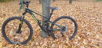 Celoodpružené kolo Trek Fuel EX5 - 7