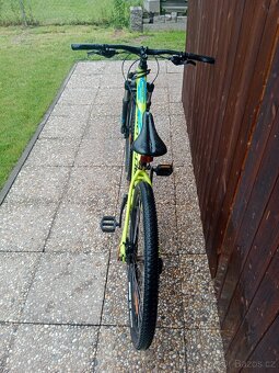 Horské kolo Specialized - 7