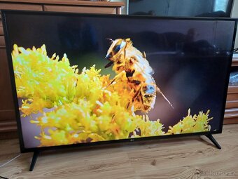 55"4K Smart LG 55UM7000-úhlopříčka 140cm - 7