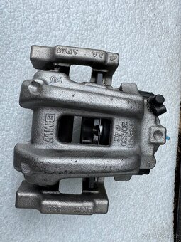 BMW F 340i F30/F31/F34 velké brzdy 4-pist - 7