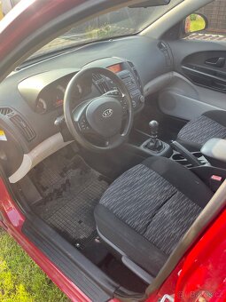 Kia Ceed 1.6 CRDI - 7