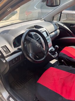 Corolla verso 2006 - 7
