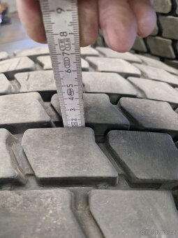 PNEU 8ks KUMHO KRD 50, 295/60 R22,5 - 7