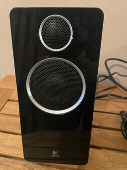 Legendární reproduktory Logitech Z-10 - 7