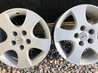 5x114,3 R16 originál hliníkové disky Nissan - ET 40 - 7