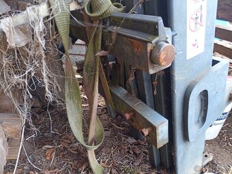 Vysokozdvih za traktor - 7