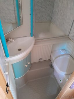 Prodám karavan Bürstner Champion Amara - 7