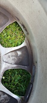 Alu disky Colt r15 s pneu - 7