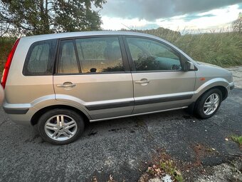 Ford Fusion 1.6 MPI - 7