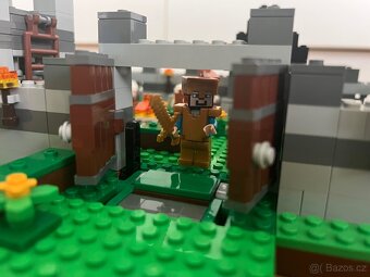 Lego Minecraft pevnost - 7
