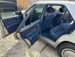 Mercedes W124 200 - 7