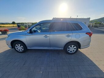 Mitsubishi Outlander 2.0 PHEV, jen 37.t.Km - 7