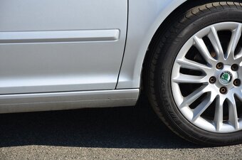 Škoda Octavia 2 kombi, 2.0 TDI, DSG, L&K, Výbava - 7