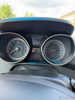Hyundai i30 1.6 88kW 1. Maj. ČR - 7