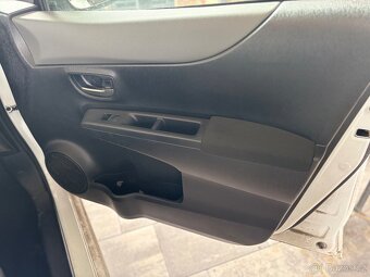 Toyota Yaris - 7