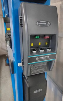 Dvousloupový elektrohydraulický zvedák 3500-7500 kg - 7