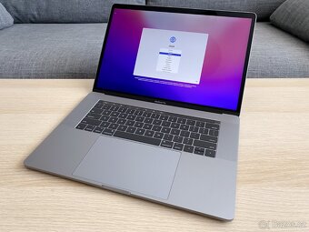Apple MacBook Pro 15" (2016) - i7 2,60GHz, 16GB, 256GB, AMD - 7