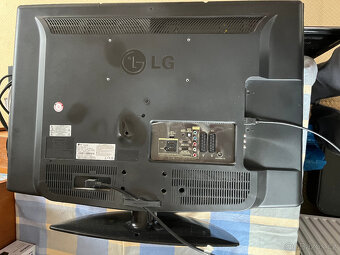 televize LG 32 LG 3000 úhlopříčka 80 cm - 32 palců - 7