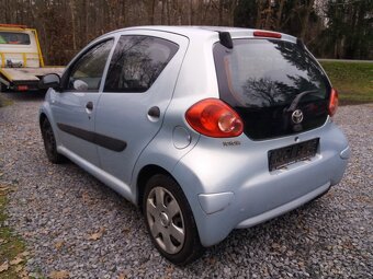 NÁHRADNÍ DÍLY - Toyota Aygo - 7