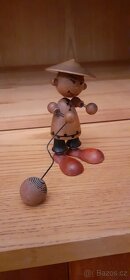 dřevěná figurka - panáček vietnámek/číňánek - 7