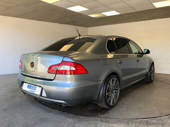 ŠKODA SUPERB 3.6 V6 FSI 4X4 - 7