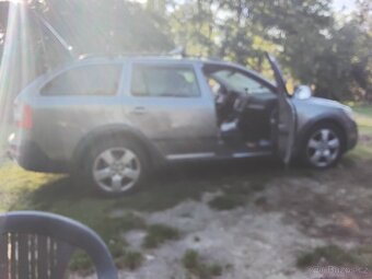 Škoda staut 4x4 pěkny  stav čista  2l nafta cena 175000 kč - 7