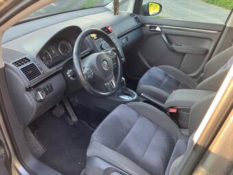 Volkswagen Touran - 7