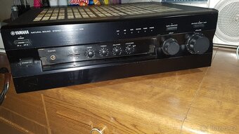 Prodám Yamahu zesilovač, AX-396, 2+70 WATT, TĚŽKÝ, sklápějíc - 7