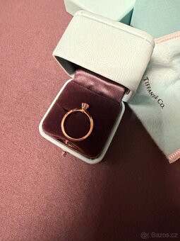 Tiffany & Co. zásnubní prsten s diamantem – vel. 52 - 7