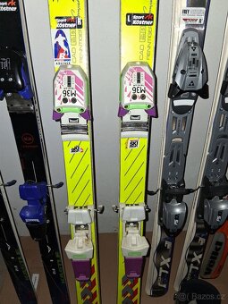 MEGA LYŽAŘSKÝ SET LYŽE HELMY BOTY - 7