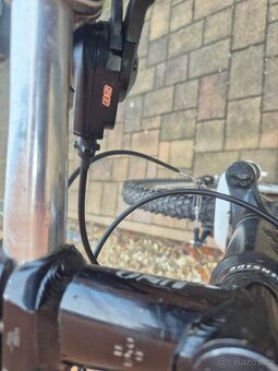 MTB Apache Team M7 - 7