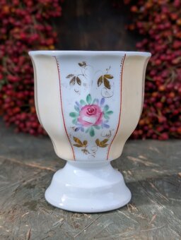 Starožitný porcelánový pohárek, růže. - 7