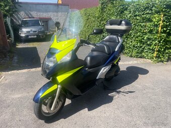 HONDA SILVER WING FJS 600 - 7