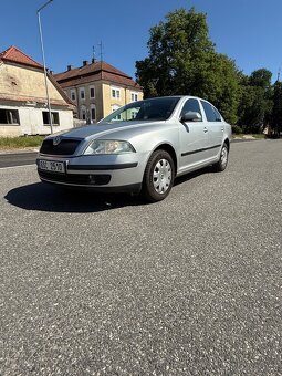 Škoda Octavie 2 sedan - 7