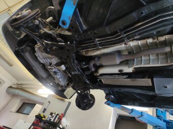 VW Sharan 1,9 TDi 4x4, 2008 - 7