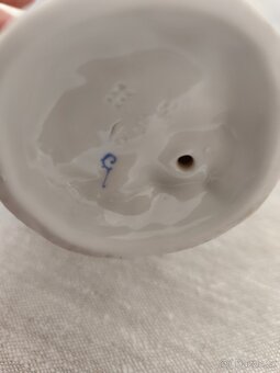 Passau žena nemecko porcelánová soška - 7