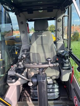 Kolový bagr Volvo EW160E s rotátorem - 7
