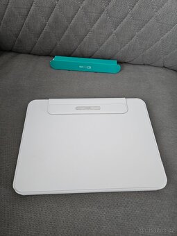 ESR Ascend Keyboard Case Lite – iPad Pro 11" / Air 4–5 - 7