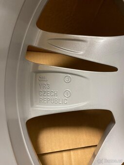 Škoda Superb R17 Merab - 7