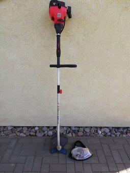 Benzínový křovinořez - 7