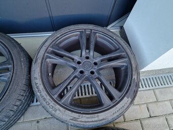 Prodám kola na Chrysler 300c - 7