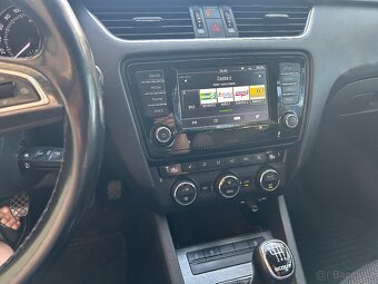 Škoda Octavia 3 Scout 2,0 tdi - 7