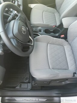 Corolla Cross 1.8 HEV - 7