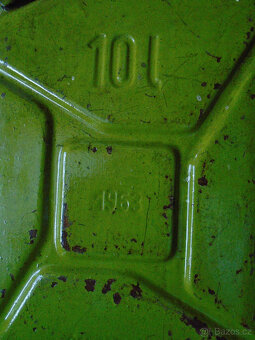 Prodám pár doplńků na motoveterány,autoveterány - 7