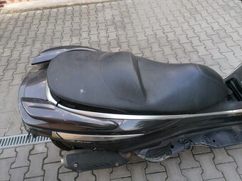 Piaggio x10 125cm - 7